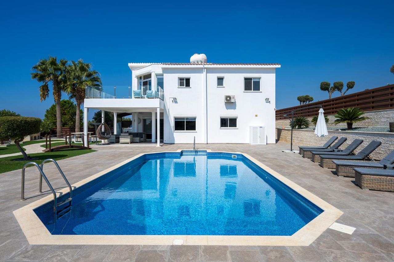 Villa Prasino Корал-Бэй Экстерьер фото