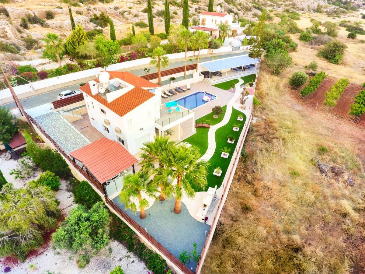 Villa Prasino Корал-Бэй Экстерьер фото